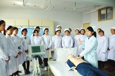 初中畢業(yè)生學什么專業(yè)好