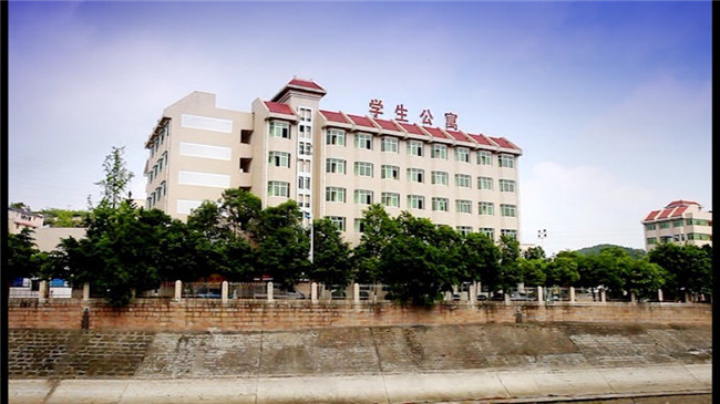 四川省綿陽(yáng)財(cái)經(jīng)學(xué)校圖片、照片
