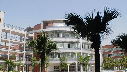  重慶市龍門浩職業(yè)中學校地址在哪里
