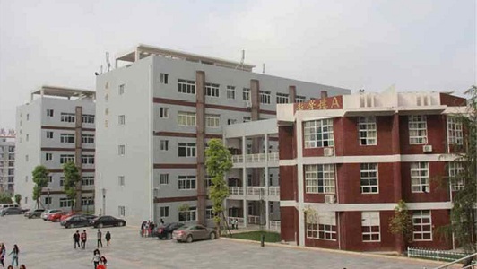  重慶市黔江區(qū)民族職業(yè)教育中心2020年報(bào)名條件