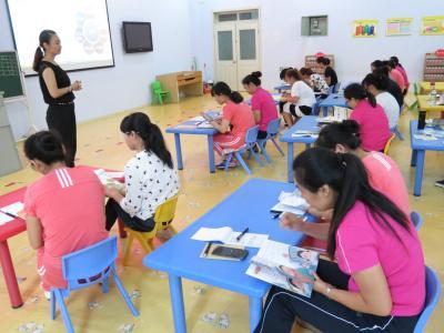 重慶選擇專科學(xué)前教育專業(yè)就業(yè)趨勢,重慶華夏幼師學(xué)校