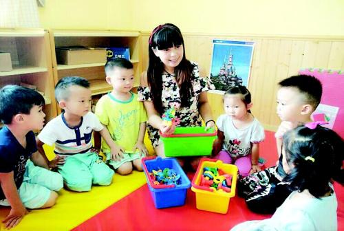 重慶幼師專業(yè)和護(hù)理專業(yè)哪個(gè)好,重慶天一幼師學(xué)校