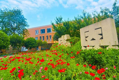 成都郫縣希望職業(yè)學校校園環(huán)境