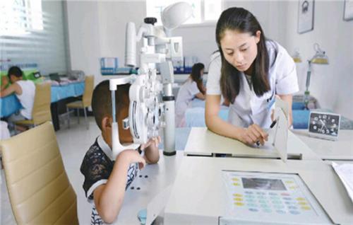 成都眼視光技術(shù)專業(yè)怎么樣？就業(yè)前景怎么樣？