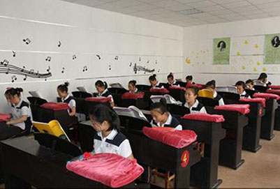 重慶幼師學校分享：幼師畢業(yè)忙著“挑”工作