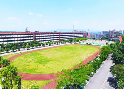 校園運(yùn)動(dòng)場.jpg