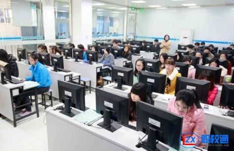 初中生學電子商務專業(yè)怎么樣