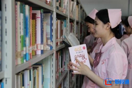 男生女生學護理可以選擇重慶衛(wèi)校