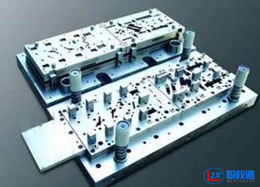 重慶建筑學(xué)校模具加工工程專業(yè)怎么樣