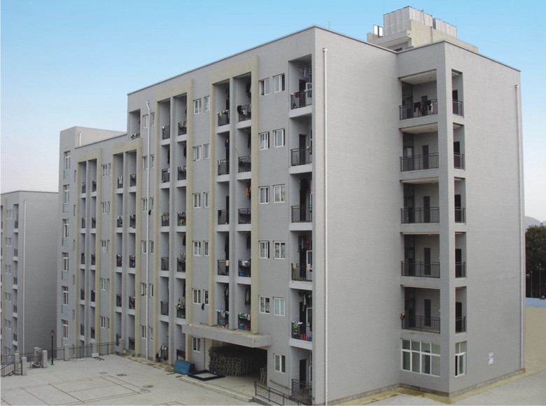 成都郫縣機(jī)電工程學(xué)校怎么樣？