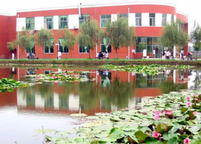 中職三年學(xué)費全免。