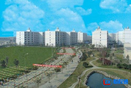 四川省公路職業(yè)技術(shù)學校開設(shè)了哪些專業(yè)