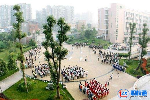 成都市武侯高新職業(yè)技術(shù)學(xué)校開(kāi)設(shè)了哪些專業(yè)