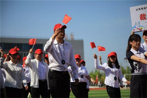 2020年山東鋁業(yè)職業(yè)學(xué)院中職部春季運(yùn)動會拉開帷幕