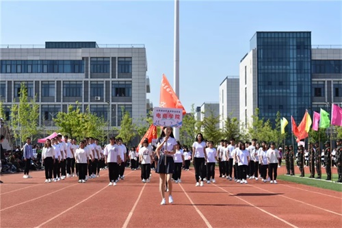 2020年山東鋁業(yè)職業(yè)學(xué)院中職部春季運(yùn)動會拉開帷幕
