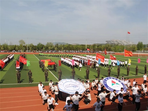 2020年山東鋁業(yè)職業(yè)學(xué)院中職部春季運(yùn)動會拉開帷幕