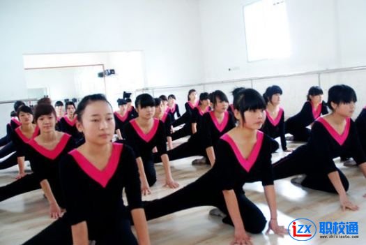 銅仁幼師學校成人高考中專升大專