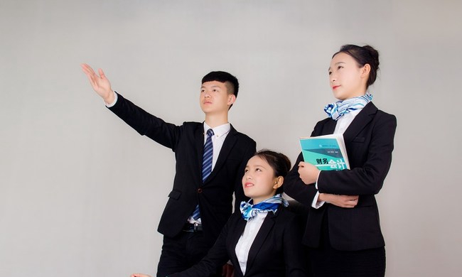 樂山市計算機學校市場營銷專業(yè)核心課程--市場營銷