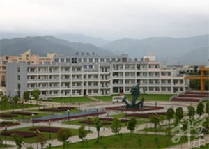 達(dá)州百島湖職業(yè)技術(shù)學(xué)校