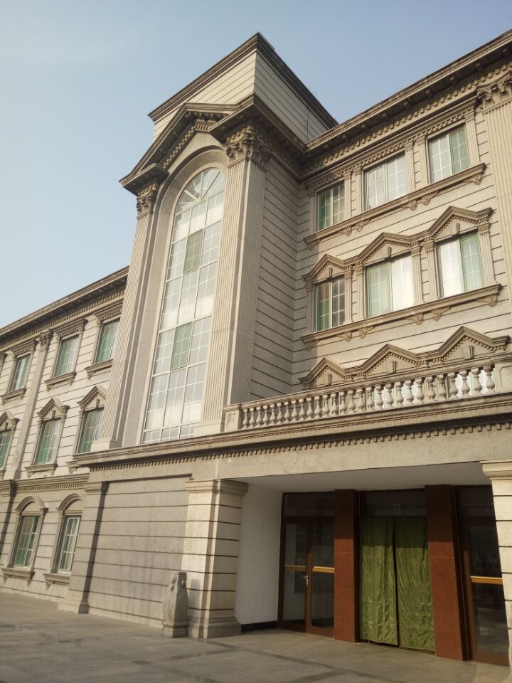 孟老師冒嚴寒考察山東圣翰財貿職業(yè)學院