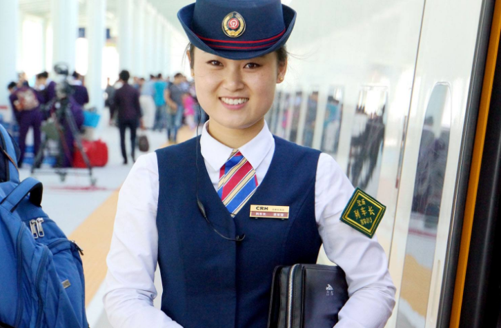 成都鐵路學校招生要求如下