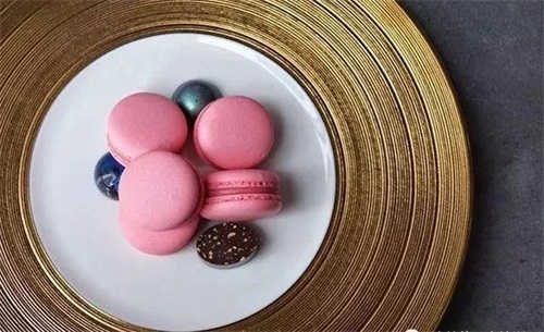 煙臺波絲蒂學(xué)校法式甜品班了解一下！