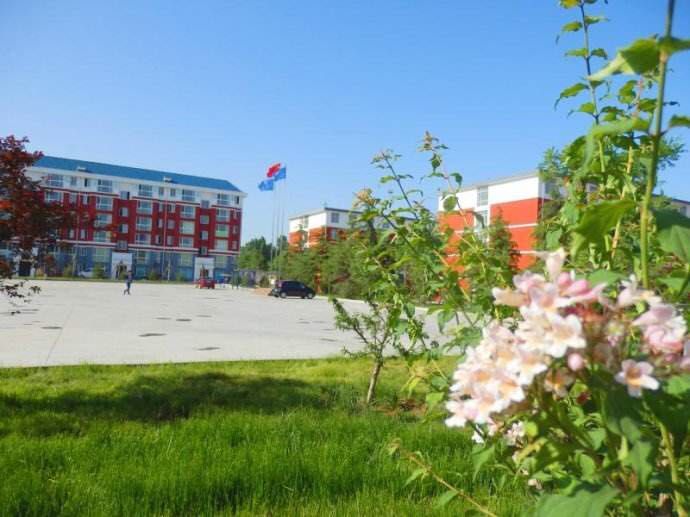 濟南好的中專衛(wèi)校有哪些？