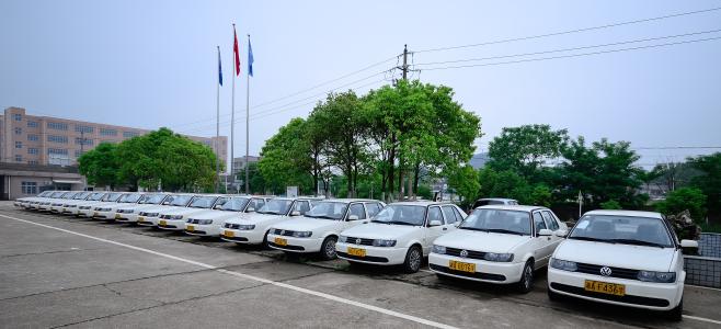山東淄博星火職業(yè)培訓學院能學汽車駕駛嗎？