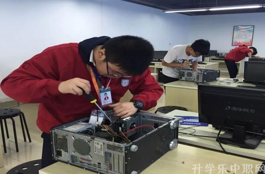 成都市現(xiàn)代職業(yè)技術學校