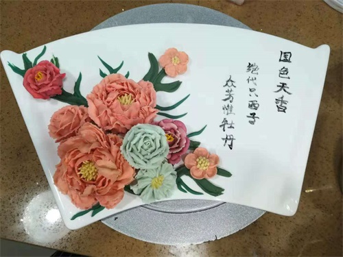 煙臺(tái)波斯蒂糕點(diǎn)培訓(xùn)學(xué)校韓式裱花班開班啦！趕快來(lái)圍觀！