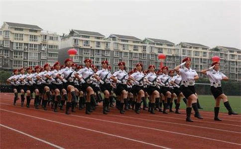 四川司法警官職業(yè)學(xué)院?jiǎn)握袖浫》謹(jǐn)?shù)線及單招專業(yè)