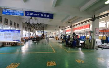 東營(yíng)有沒(méi)有學(xué)焊接技術(shù)應(yīng)用專業(yè)的學(xué)校？