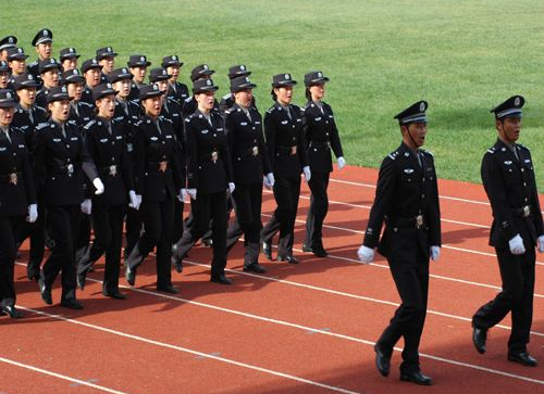  貴州警官職業(yè)學院中專部開設(shè)有哪些專業(yè)招生？