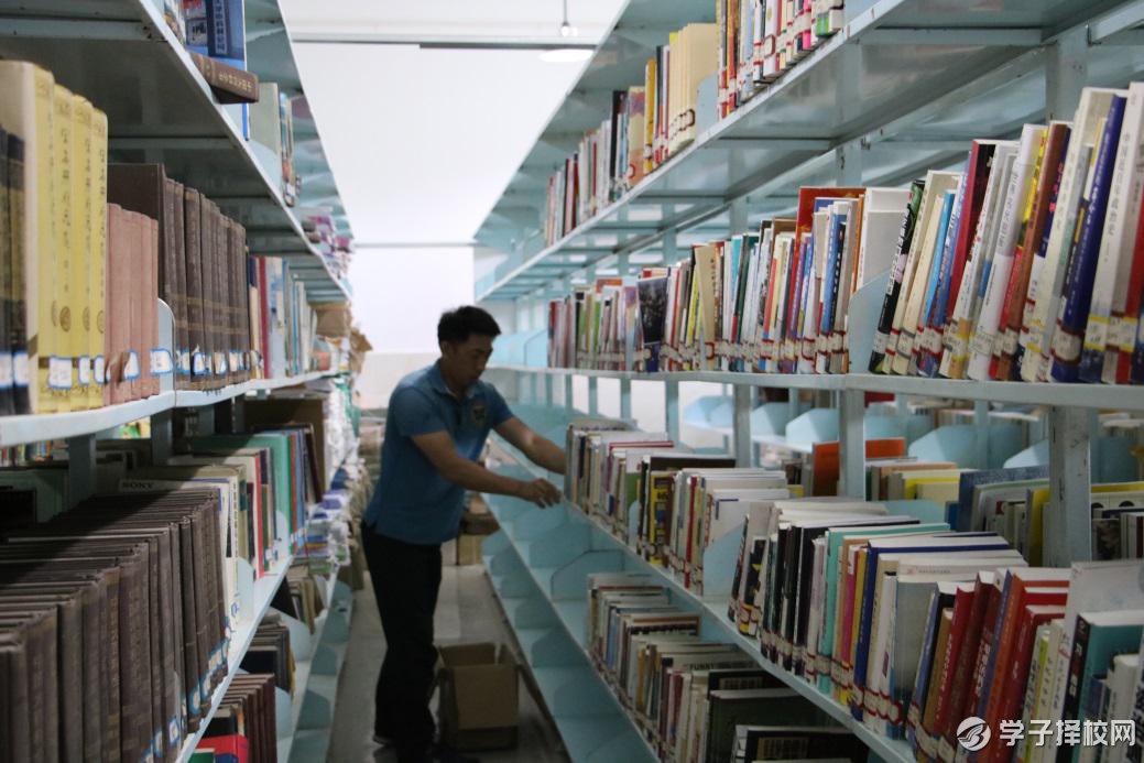 讀書正當時，清渠活水來——中央檔案館國家檔案局捐贈圖書正式開放