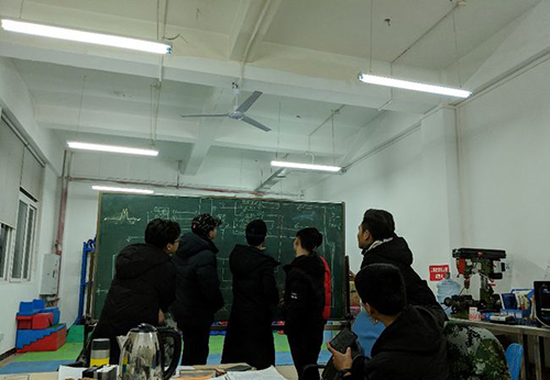 重慶運(yùn)輸職院汽車營銷與服務(wù)2