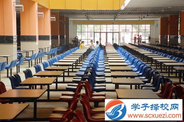 成都中醫(yī)藥大學(xué)峨眉學(xué)院宿舍條件、住宿好嗎、寢室情況