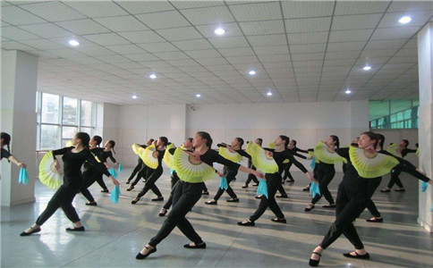 2020年綿陽(yáng)市藝術(shù)學(xué)校招生專業(yè)