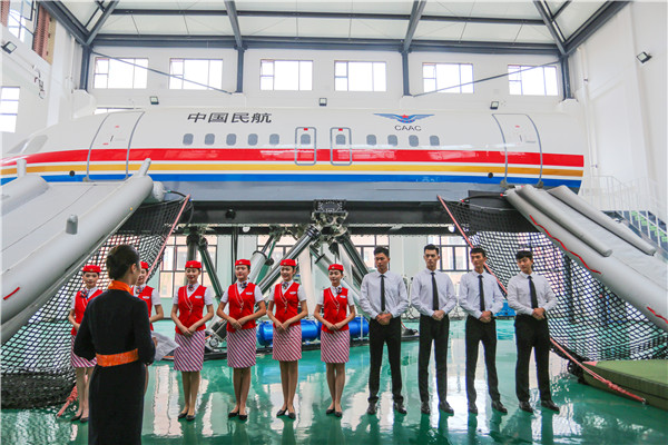 校長說成都市青蘇計(jì)算機(jī)職業(yè)中專學(xué)校2020年招生簡介