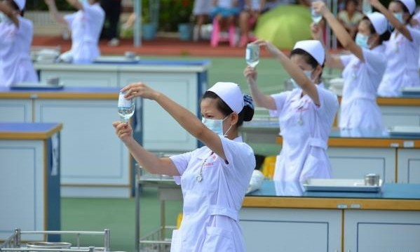 四川成都最好的醫(yī)護學校