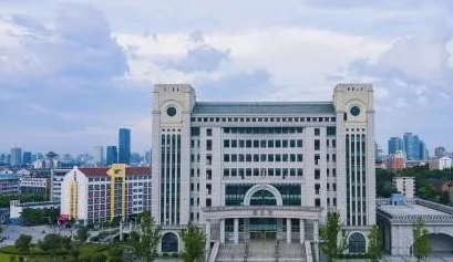 2020年安徽農(nóng)業(yè)大學(xué)新生開(kāi)學(xué)報(bào)到時(shí)間及入學(xué)考試軍訓(xùn)轉(zhuǎn)專(zhuān)業(yè)指南須知