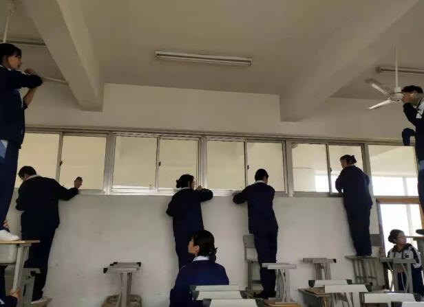 雷鋒日 我們在行動|山東藍海職業(yè)學校雷鋒活動月拉開帷幕