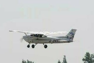 2020年成都翔飛航空職業(yè)技術(shù)學(xué)校春季招生簡(jiǎn)章