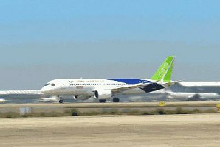四川西南航空職業(yè)學院制服校服圖片「學校環(huán)境介紹」
