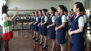 成都航空專修學(xué)院分享：面試空乘應(yīng)怎樣做好準備