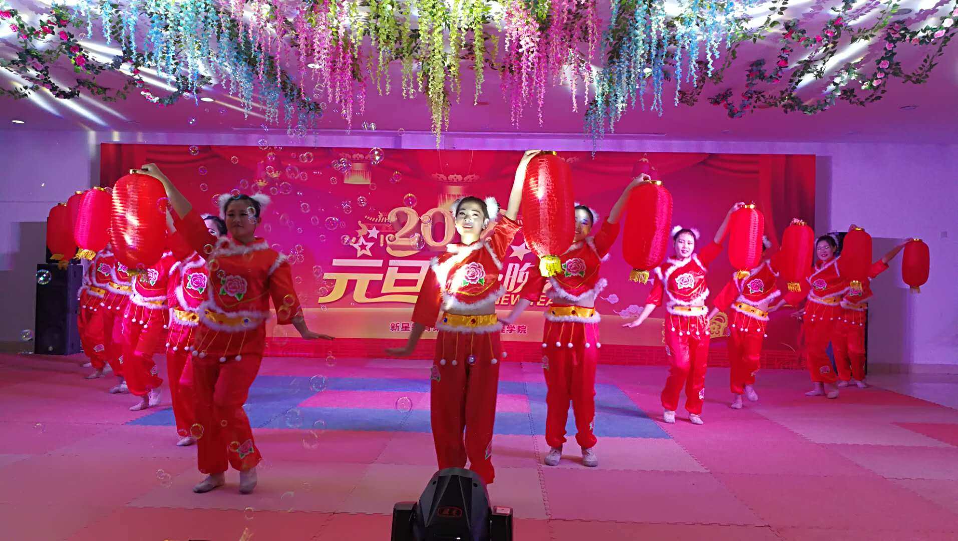 德州新星齊魯學(xué)院2021年元旦晚會及活動(dòng)圓滿舉辦！