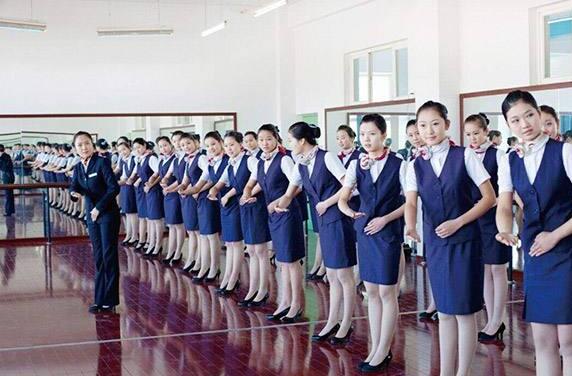 濱州航空中等職業(yè)學(xué)校能學(xué)航空服務(wù)專業(yè)嗎？有什么報(bào)名條件？