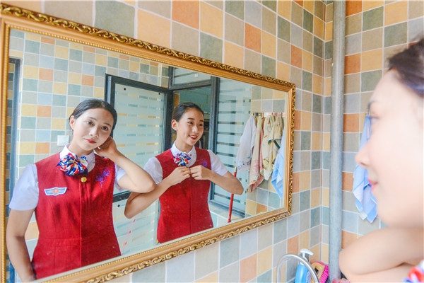 女生初中畢業(yè)要是讀五年制的衛(wèi)校怎么樣？