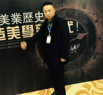 德州飛剪美容美發(fā)學(xué)?；馃釄?bào)名中