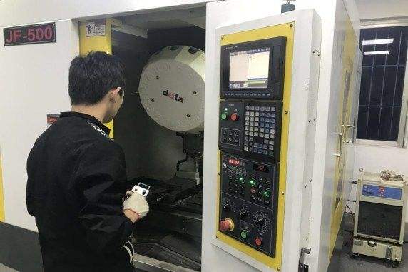 濰坊渤海技術學校都開設有哪些課程班？