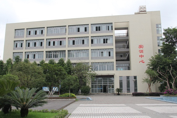 初中畢業(yè)成績差可以上的學(xué)校有哪些